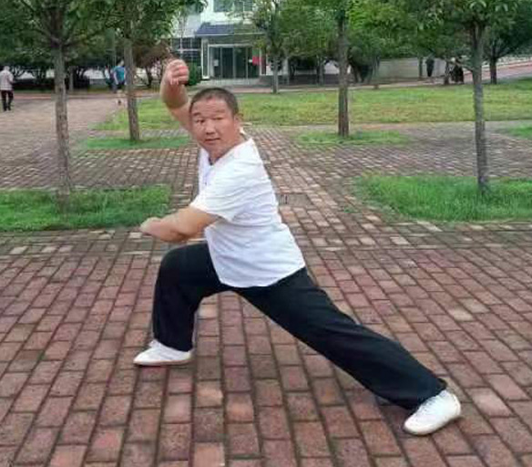 梁松华